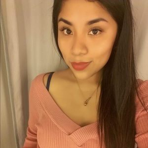 Meet your Posher, Sharon